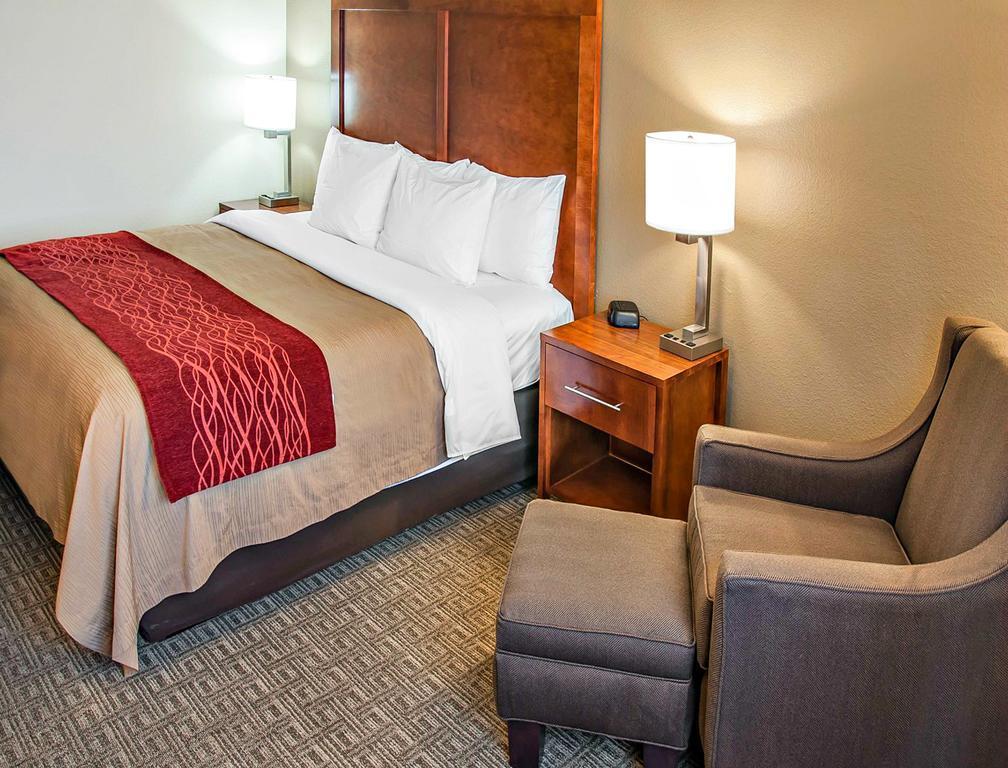 Comfort Inn Дикинсон Экстерьер фото